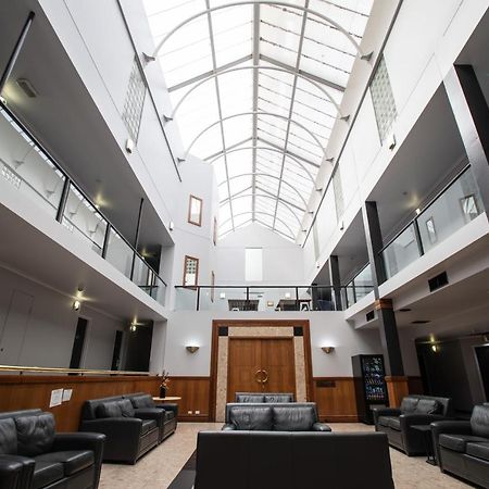 Madison Capital Executive Apartments Canberra Esterno foto